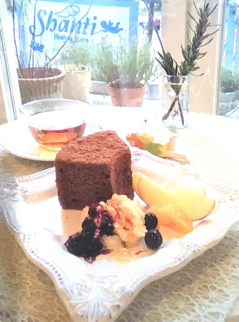 紅茶シフォンケーキが復活しました